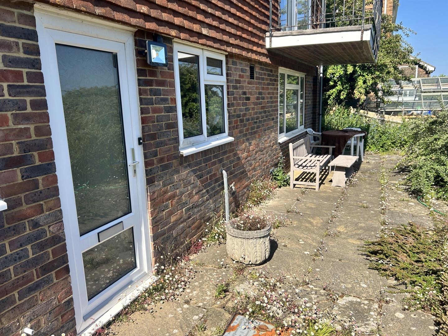 1 Bedroom Apartment. Pashley Road in Eastbourne,  5